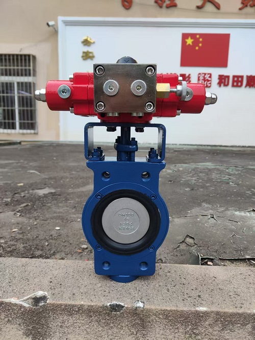 Semi-lug WCB Body at CF8 Disc na may Hydraulic Actuator Eccentric Butterfly valve